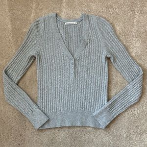 Abercrombie & Fitch Fitted Cable Knit Sweater